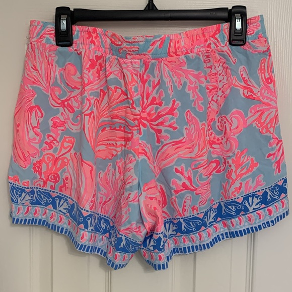 Lilly Pulitzer shorts size M - Picture 4 of 4